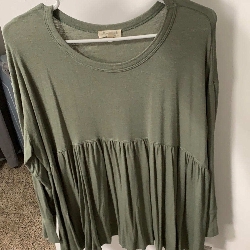 NWT. Long Sleeve Baby Doll Top